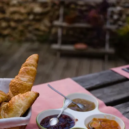 Rum i privatbostad Chez Annick Samadet