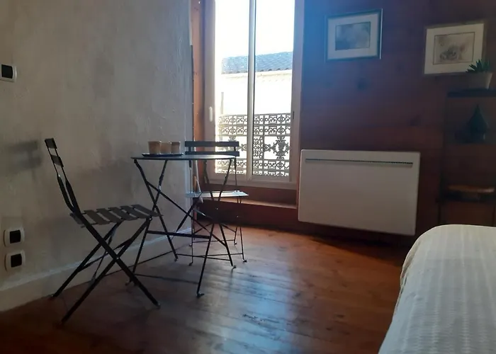 Quarto em Acomodações Particulares Chez Annick